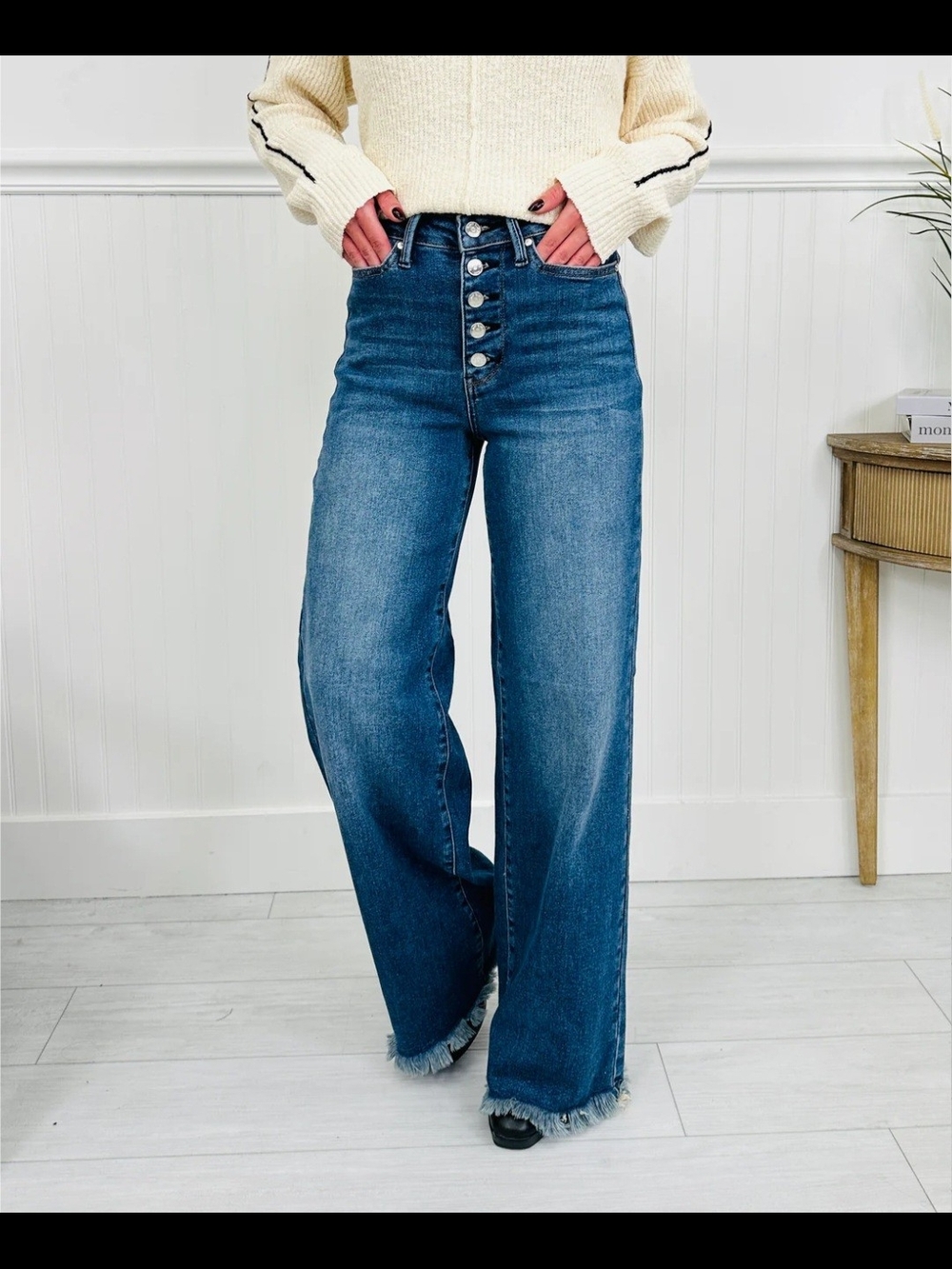 New Judy Blue High Waist Stright Butron Jeans Size 18